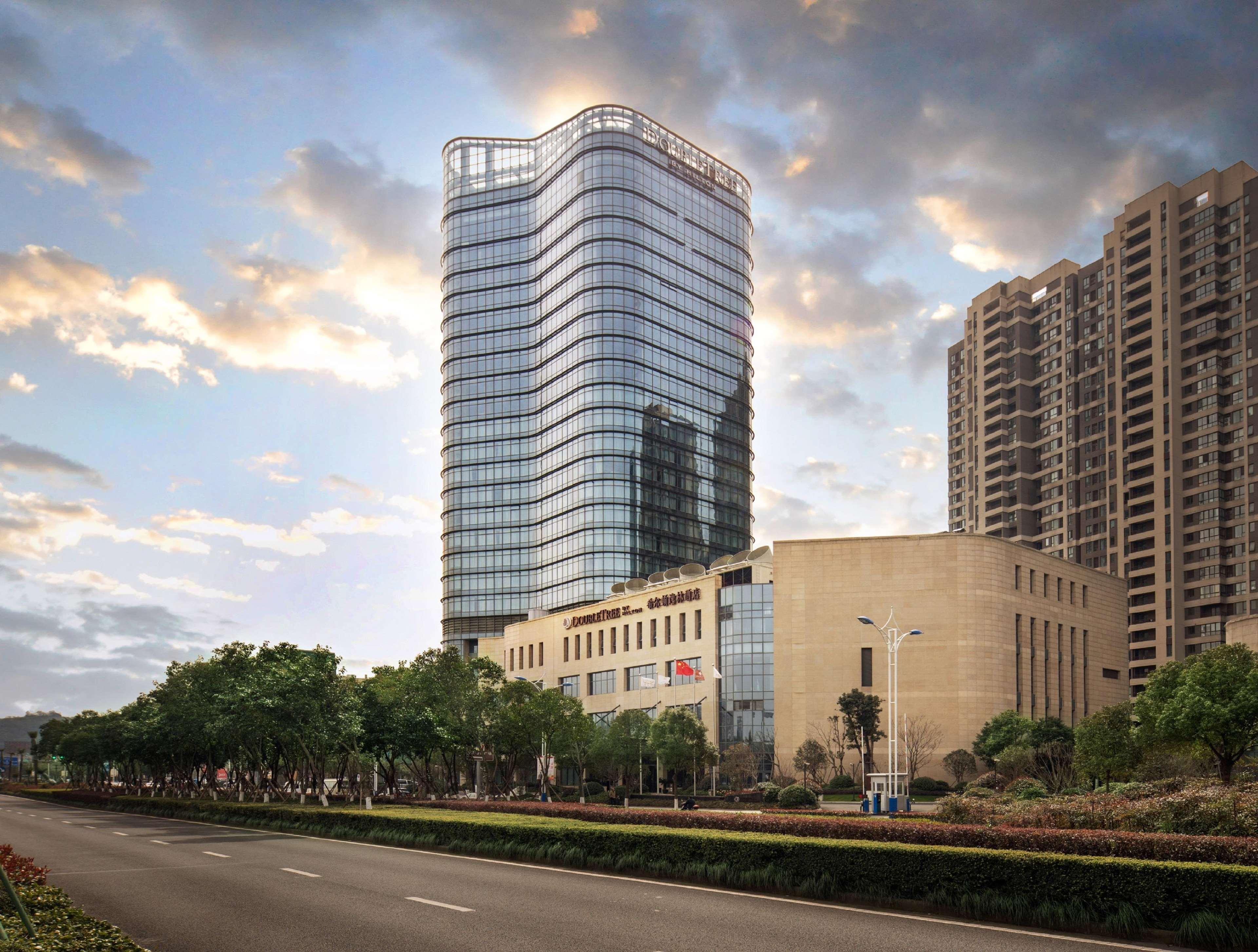 Doubletree By Hilton Ningbo Beilun Hotell Eksteriør bilde