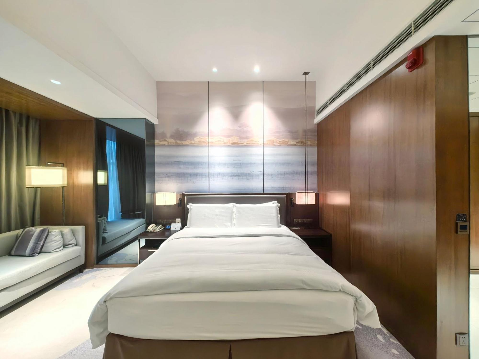 Doubletree By Hilton Ningbo Beilun Hotell Eksteriør bilde