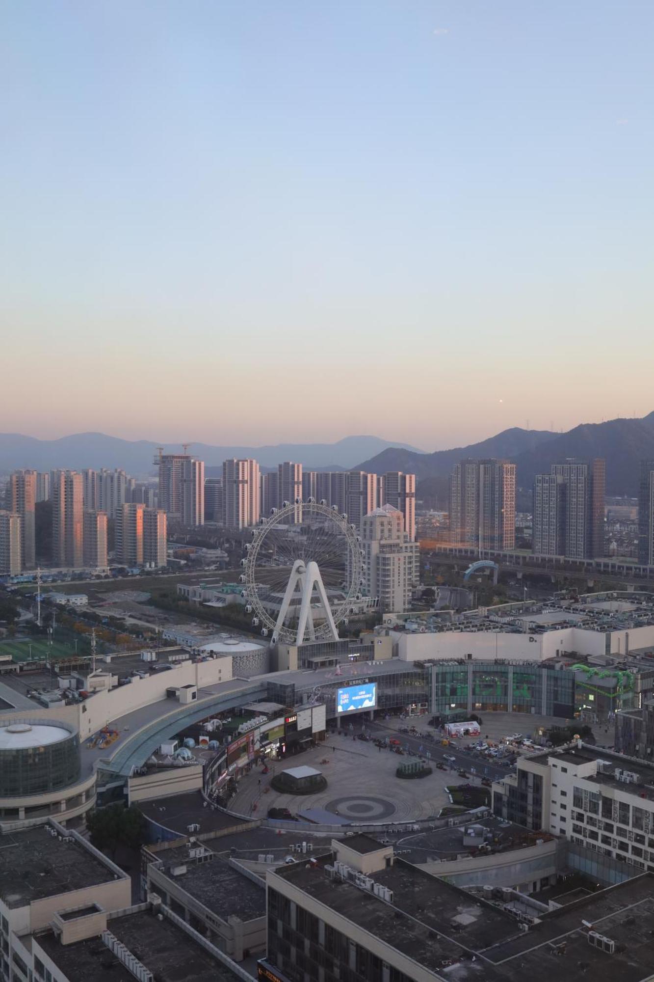 Doubletree By Hilton Ningbo Beilun Hotell Eksteriør bilde
